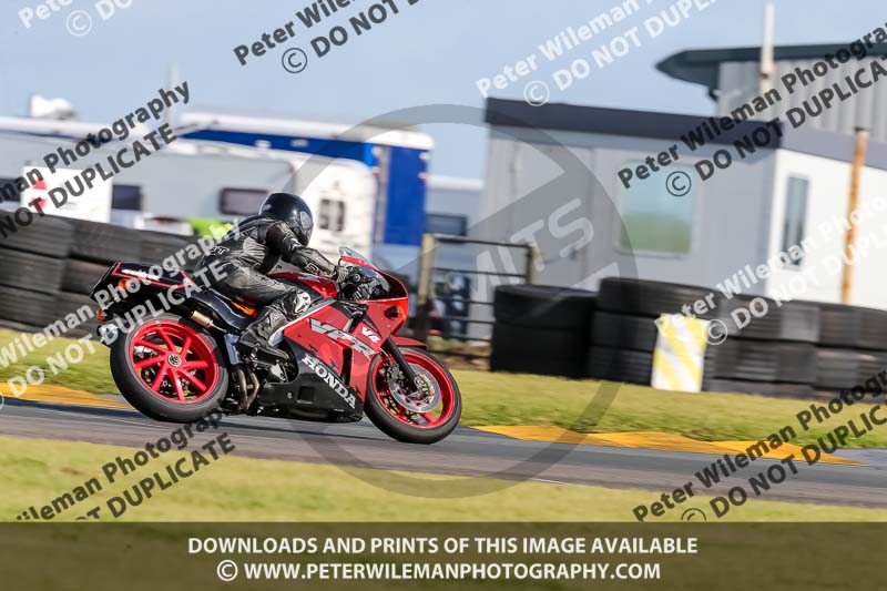 PJ Motorsport 2019;anglesey no limits trackday;anglesey photographs;anglesey trackday photographs;enduro digital images;event digital images;eventdigitalimages;no limits trackdays;peter wileman photography;racing digital images;trac mon;trackday digital images;trackday photos;ty croes